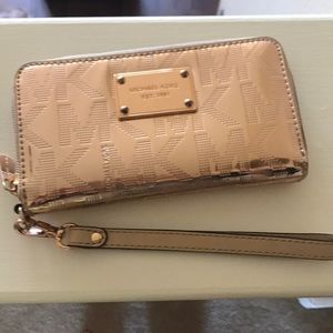 Rose Gold Michael Kors Wristlet